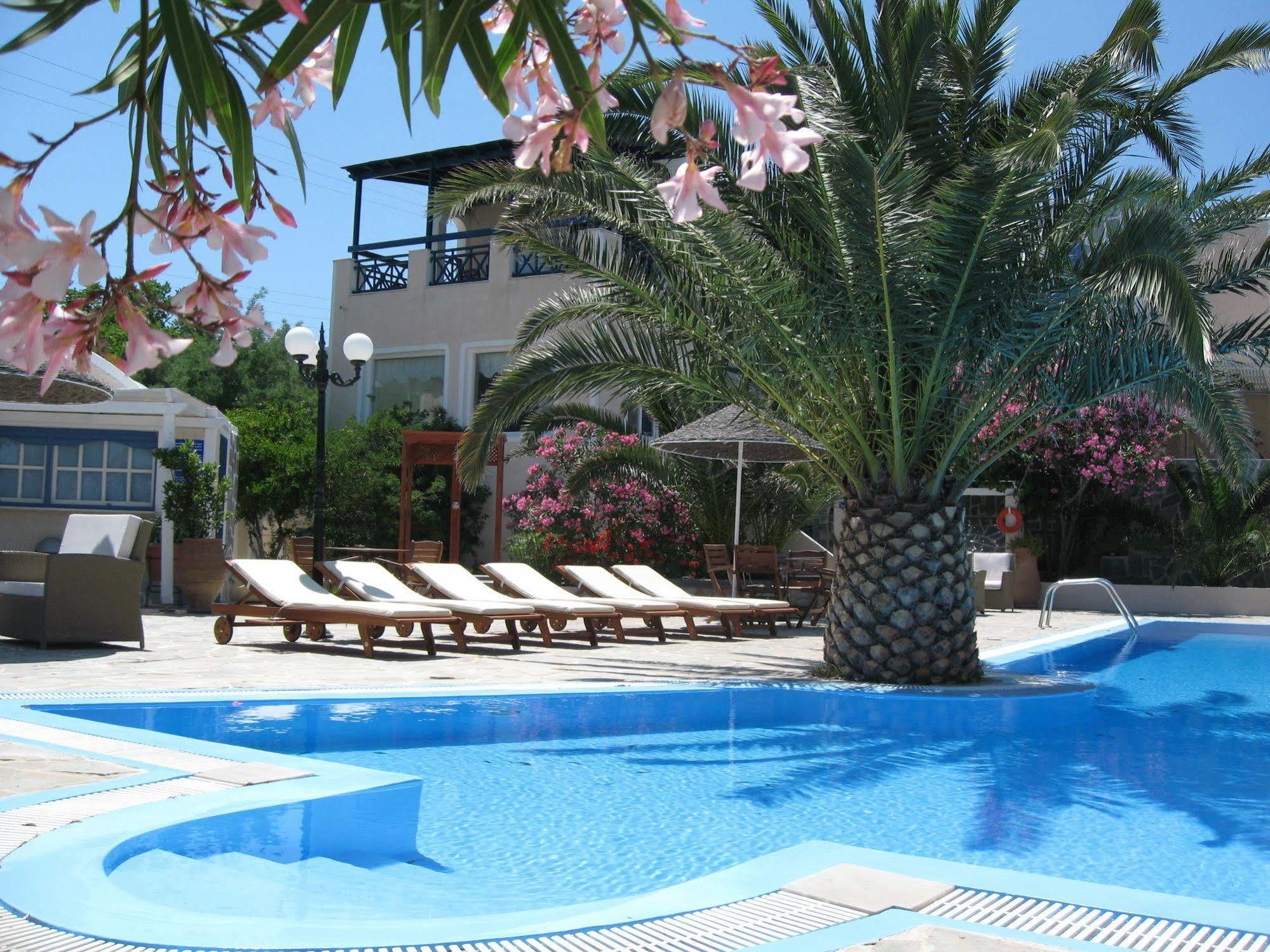 Paradise Resort Akrotírion Exterior foto